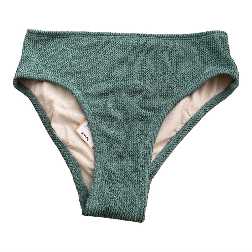 24 HRS ONLY NWT Kona Sol Women bikini bottom Size Small Color Green Qual…